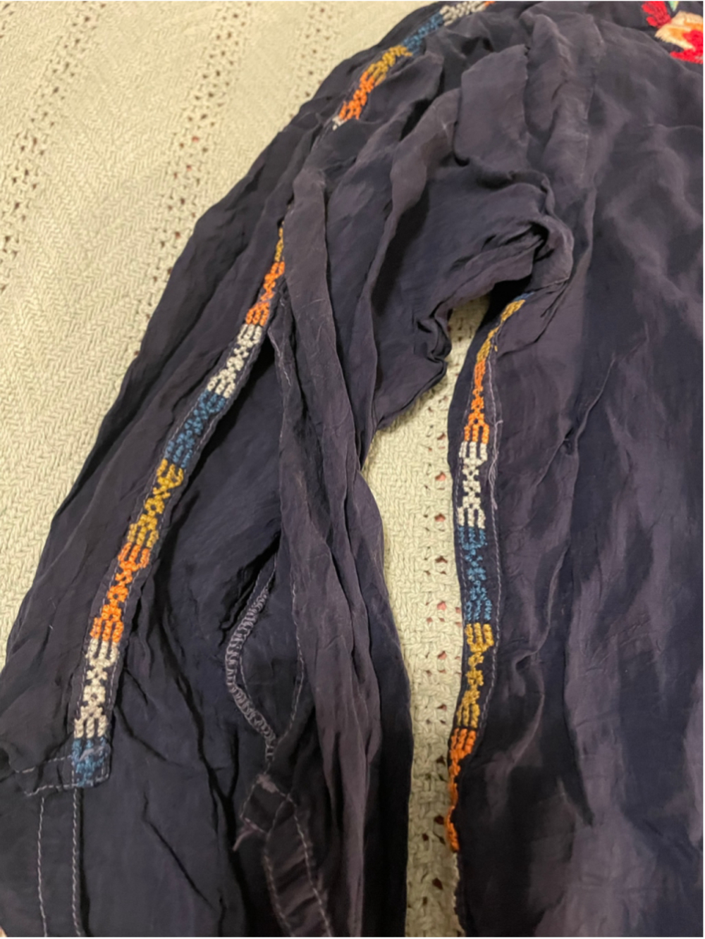 Johnny Was Embroidered floral boho Size L Navy - Picture 3 of 9